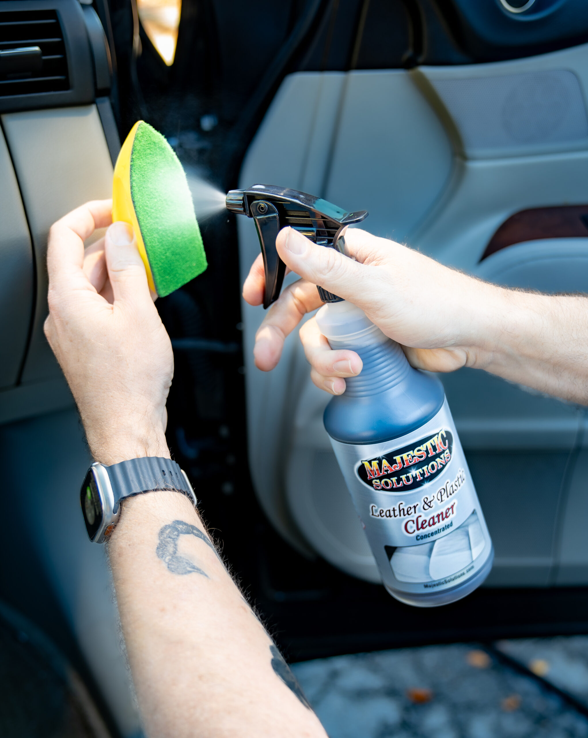 GLASS CLEANER AEROSOL - Majestic Solutions Auto Detail Products